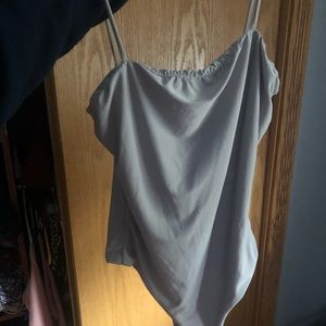 Grey tank top (fancy)